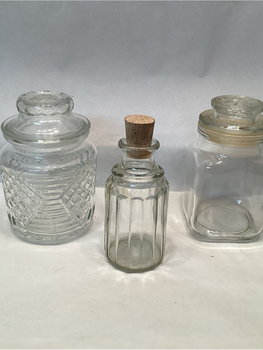 3 Vintage Spice Jars Apothcary Etched Glass With Rose On Lid Corked 4 1/2”